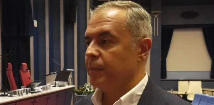 CHP’Lİ ÖZGÜR ÖZER: “DÖRDÜNCÜ ORGANİZE SANAYİ BÖLGESİ NEREDE?”