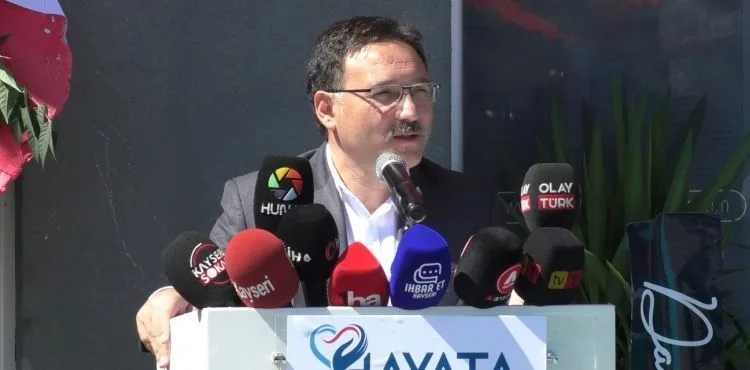 Hayata Dokunanlar Derneği Kayseri’de açıldı