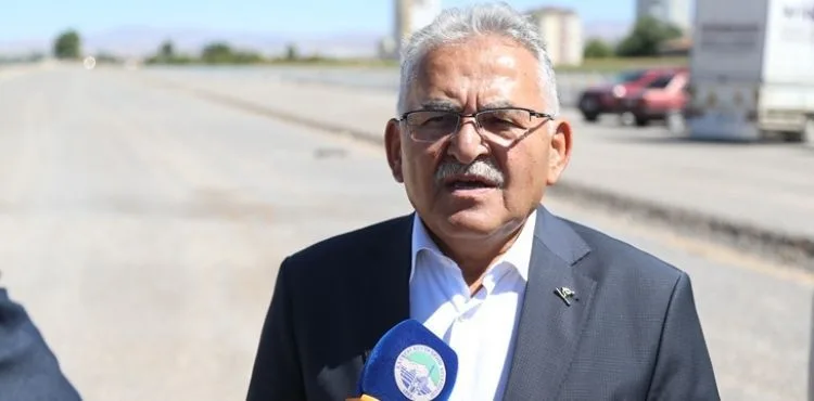 BAŞKAN BÜYÜKKILIÇ’TAN YAKLAŞIK 250 MİLYON TL’LİK HAVALİMANI YOLUNDA İNCELEME