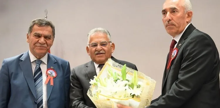 BAŞKAN BÜYÜKKILIÇ: “AHİ AHLAKI BİR YAŞAM FELSEFESİ OLMALIDIR”