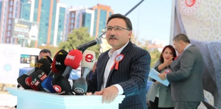 Vali Çiçek, “Ahilik Teşkilatı, Medeniyetimizin Dünyaya Armağan Ettiği En Büyük Hediyelerden Birisidir”