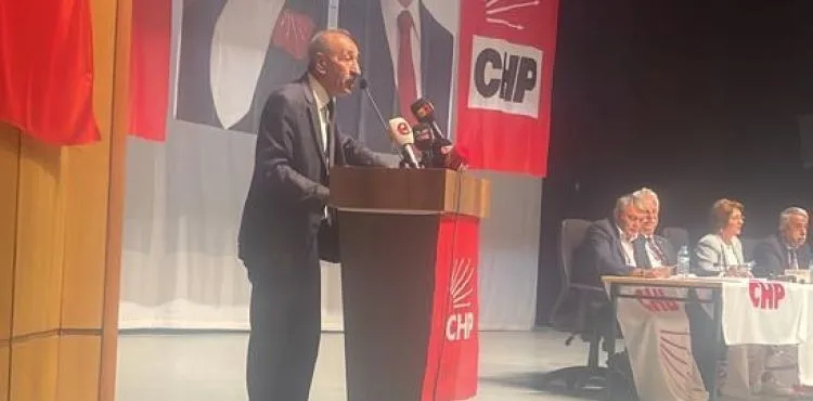 CHP İl Kongresi’nde Orhan Oba adaylıktan çekildi.