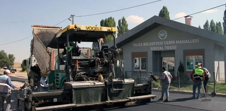 TALAS CEBİR'DE KAPSAMLI ASFALT ÇALIŞMASI