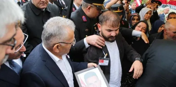 BAŞKAN BÜYÜKKILIÇ’TAN DEVELİLİ ŞEHİDE SON GÖREV