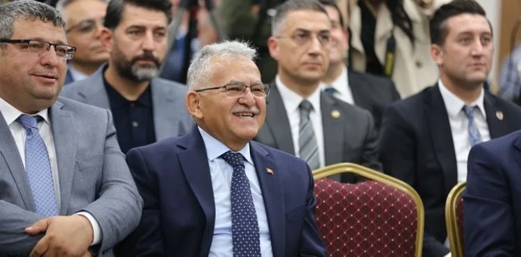 BÜYÜKKILIÇ, EN BÜYÜK MOBİLYA FUARI ANADOLU MOBİLYA FUARI’NIN AÇILIŞINA KATILDI