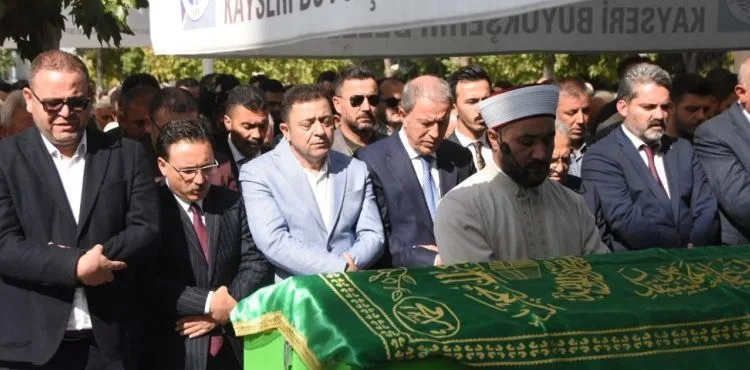 Kayseri OSB Başkanı Mehmet Yalçın’ın babası Hasan Yalçın son yolculuğuna uğurlandı