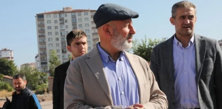 BAŞKAN ÇOLAKBAYRAKDAR, “YENİ PARKLAR, KOCASİNAN’IN YENİ NEFES ALMA ALANLARI OLACAK!”