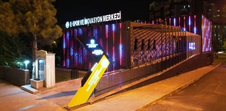TALAS ESPOR ARENA VE İNOVASYON MERKEZİNDE GERİ SAYIM