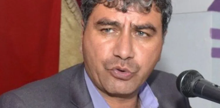 Eski Başkan Yıldız vurulmuş halde bulundu