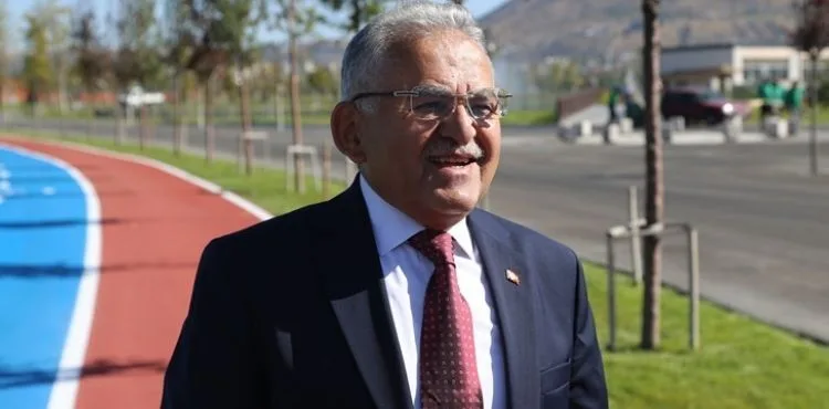 BAŞKAN BÜYÜKKILIÇ: “MİLLET BAHÇEMİZ CUMHURİYET BAYRAMI’MIZDA AÇILIYOR”