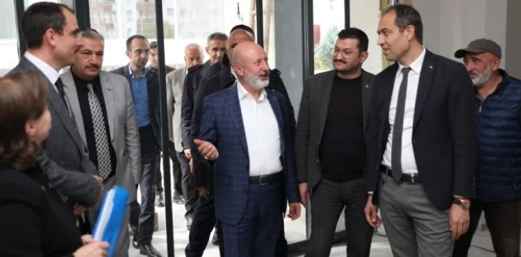 BAŞKAN ÇOLAKBAYRAKDAR, “HER ALANDA OLDUĞU GİBİ SAĞLIK ALANINDA DA DÖNÜŞÜMÜ DEVAM ETTİRİYORUZ”