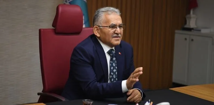 MUHTARLARDAN BAŞKAN BÜYÜKKILIÇ’A “19 EKİM” ZİYARETİ