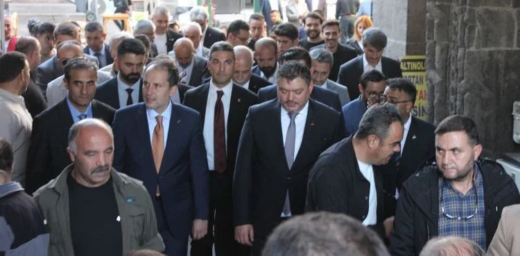 YRP Genel Başkanı Fatih Erbakan: “2024 yerel seçimleri için vatandaşlarımızdan destek talep ediyoruz”