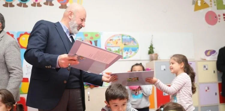 “KAYSERİ’MİZ, HAYIRSEVERLİK ALANINDA DA TÜRKİYE’YE ÖRNEK”