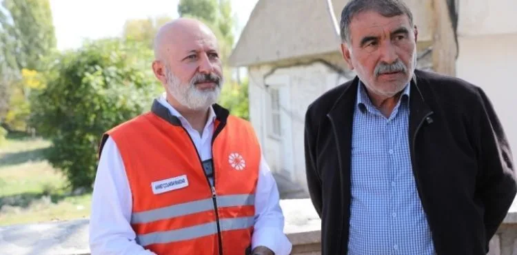 BAŞKAN ÇOLAKBAYRAKDAR, “KIRSAL MAHALLELERİN KÖY KİMLİĞİNİ KORUMASI ADINA BİRÇOK PROJEYİ HAYATA GEÇİRDİK”