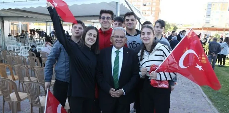BÜYÜKŞEHİR’DEN ALTINOLUK’A MUHTEŞEM SOSYAL YAŞAM MERKEZİ