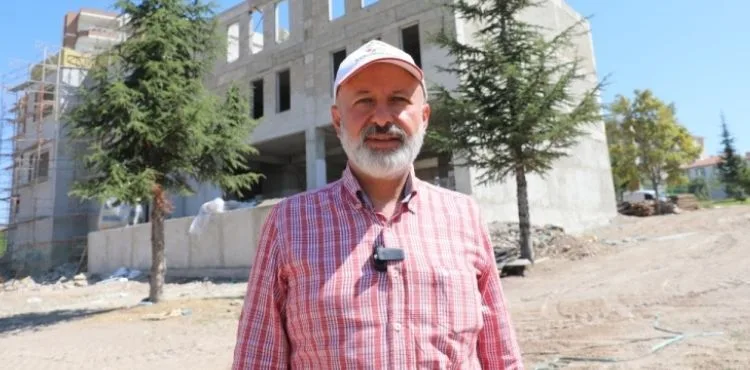 BAŞKAN ÇOLAKBAYRAKDAR, “SOSYAL TESİSLERLE VATANDAŞLARIMIZIN HAYATLARINA DOKUNUYORUZ”