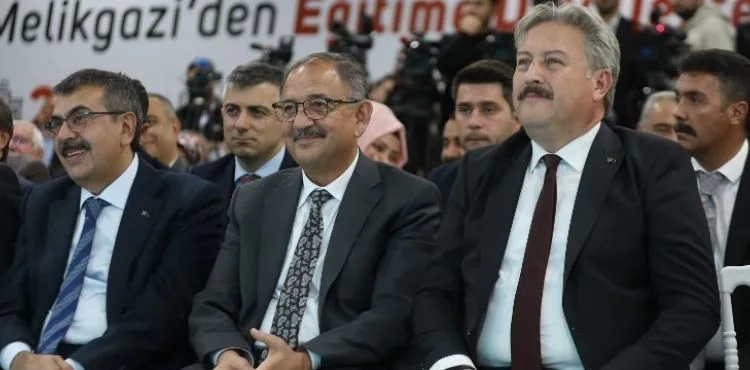 MİLLİ EĞİTİM BAKANI YUSUF TEKİN: “BÖYLE BELEDİYE BAŞKANLARININ KIYMETİNİ BİLİN”
