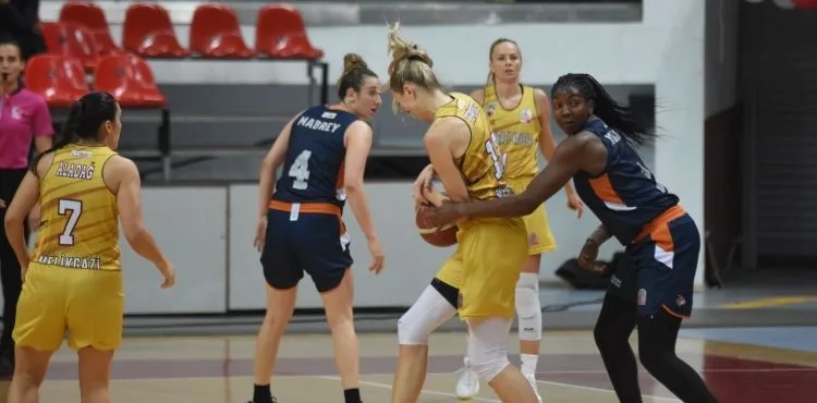 Melikgazi Kayseri Basketbol, evinde galibiyeti unuttu