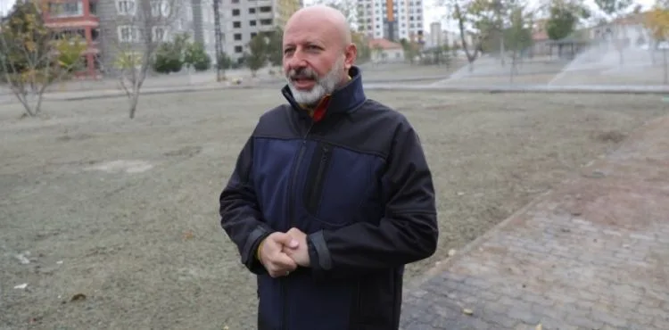 BAŞKAN ÇOLAKBAYRAKDAR, “KENTSEL DÖNÜŞÜMDE ÖNCELİĞİMİZ, YEŞİL BİR KOCASİNAN’DIR”