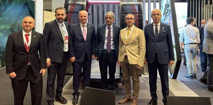 KAYSERİ’NİN İNCİSİ ERCİYES’E TRAVELEXPO ANKARA’DA KIŞ TURİZMİ ALANINDA EN İYİ STANT TASARIMI ÖDÜLÜ