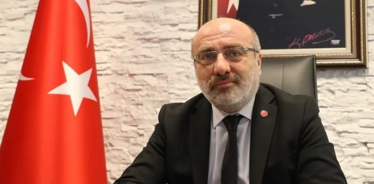Rektör Karamustafa’dan “24 Kasım Öğretmenler Günü” Mesajı