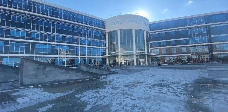 Eski kız arkadaşını yaralama suçundan yargılanan şahsa 1 yıl 3 ay hapis