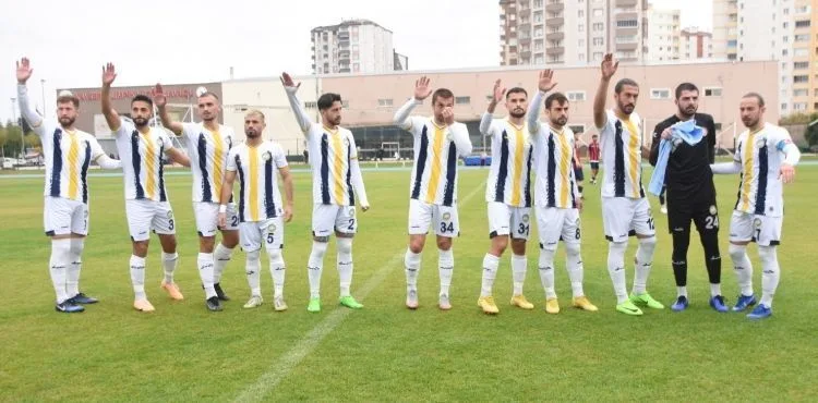 Talasgücü Belediyespor ilk deplasman puanını aldı