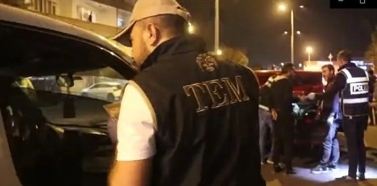 3 bin 352 kişinin sorgulandığı operasyonda 11 aranan şahıs yakalandı