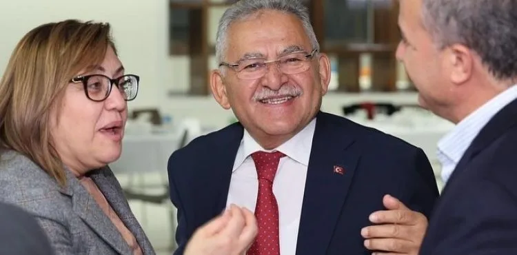 BAŞKAN BÜYÜKKILIÇ, YEREL YÖNETİMLER TOPLANTISINA KATILDI