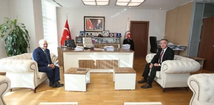 BAŞKAN BÜYÜKKILIÇ’TAN 1’İNCİ İDARE MAHKEMESİ BAŞKANI AYRANCI’YA ZİYARET