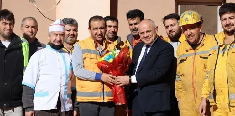 BAŞKAN ÖZTÜRK DÜNYA MADENCİLER GÜNÜNÜ KUTLADI