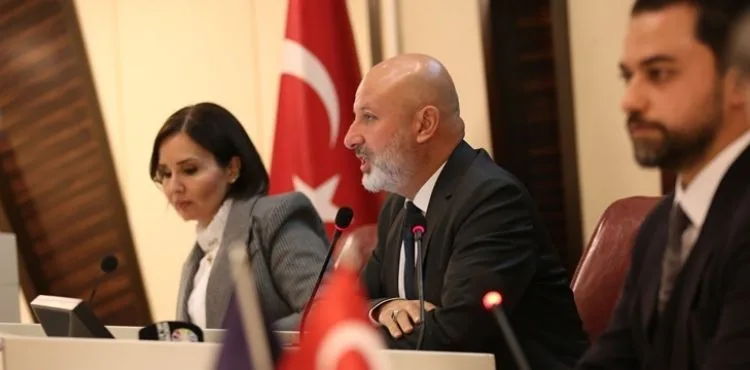 KOCASİNAN’DA YILIN SON MECLİS TOPLANTISI GERÇEKLEŞTİRİLDİ