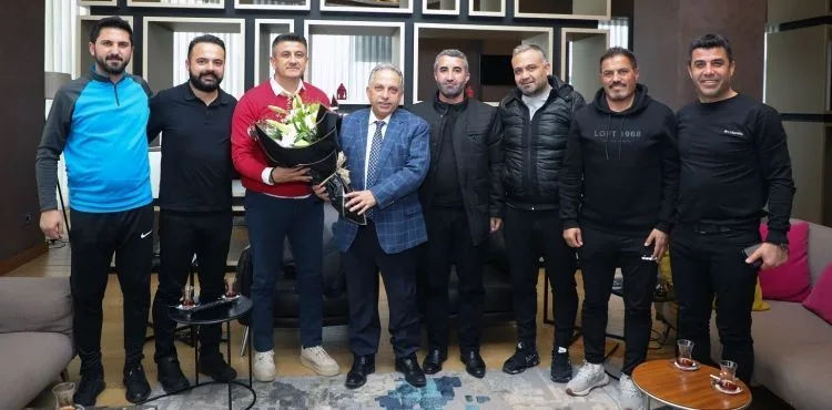 BAŞKAN YALÇIN'DAN VANSPOR KAFİLESİNE ZİYARET