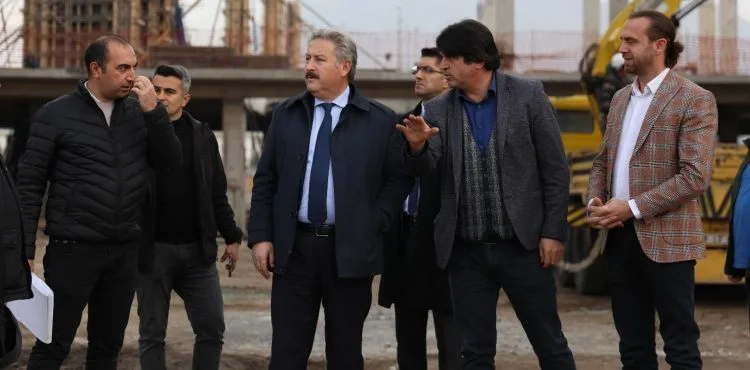 BAŞKAN PALANCIOĞLU, HAVACILIK TARİHİNİN YENİDEN YAZILACAĞI LİSEDE İNCELEME YAPTI