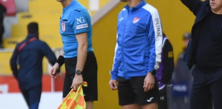 Kayserispor - Pendikspor maçını Turgut Doman yönetecek