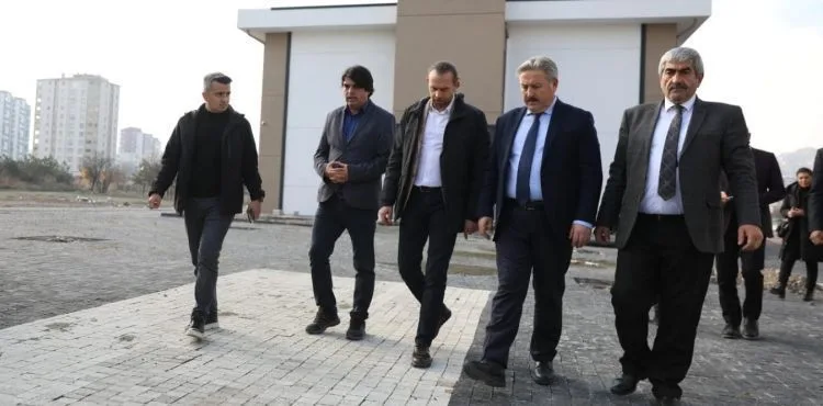 MELİKGAZİ, YENİKÖY MAHALLESİ'NİN SAĞLIK İHTİYACINI GİDERDİ