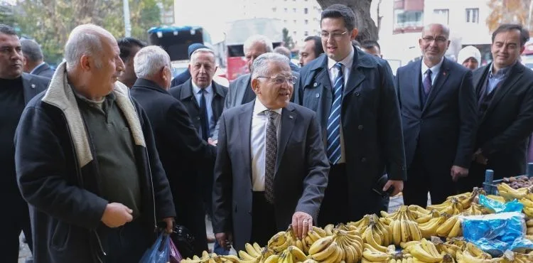 BAŞKAN BÜYÜKKILIÇ’TAN “PAZAR YERİ” ZİYARETİ