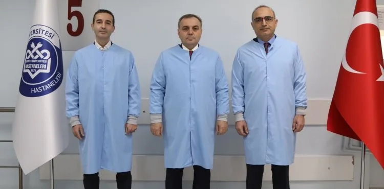 ERÜ Tıp Fakültesi’nde Robotik Teknoloji ile İlk Ameliyat Yapıldı