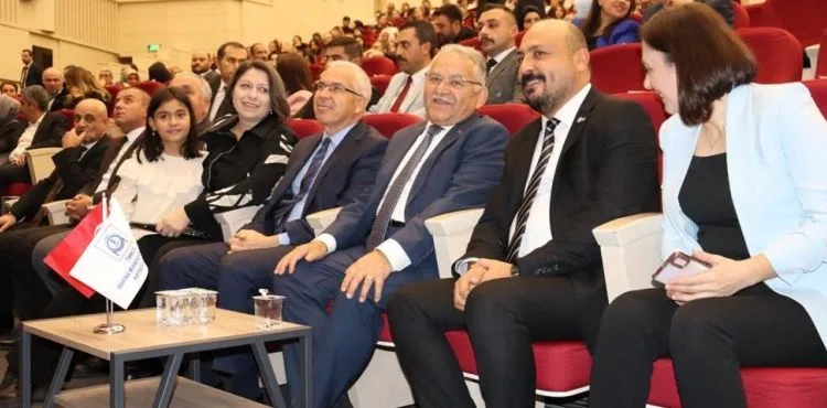 Makina Mühendisleri Odası Kayseri Şubesi Plaket Töreni Düzenldi.