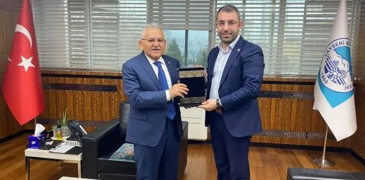 BAŞKAN BÜYÜKKILIÇ’A KARAPINAR BELEDİYE BAŞKANI GÜNEŞ VE UMUT ÇINARI DERNEĞİ’NDEN ZİYARET