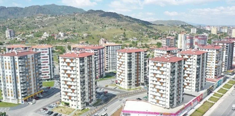 MELİKGAZİ’DEN SATILIK DAİRE VE İŞYERLERİ