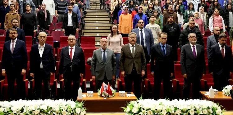 KAYÜ’de 2023-2024 Akademik Yılı “Dönem Dersi” Etkinliği Düzenlendi