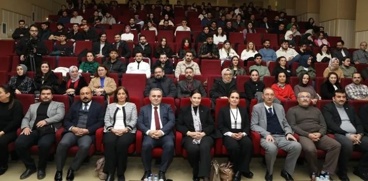 ERÜ' de “Türkiye Yüzyılı’nda Güvenli ve Yeşil Yapılar” Konulu Panel Düzenlendi
