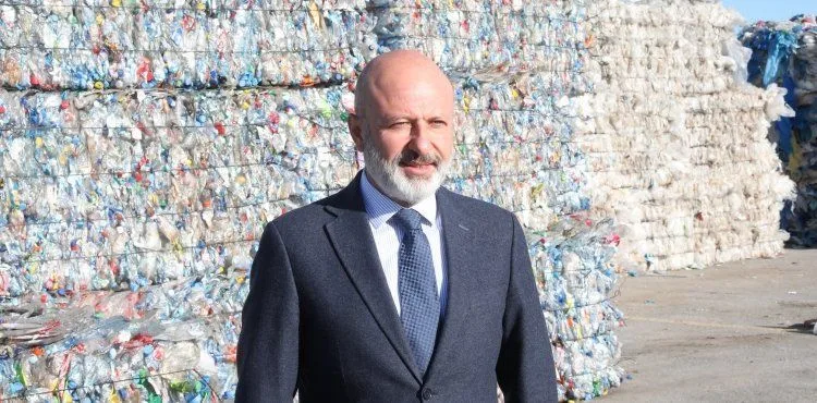 BAŞKAN ÇOLAKBAYRAKDAR, “TÜRKİYE’DE İLK OLAN SİSTEMLE GERİ DÖNÜŞÜME BÜYÜK KATKI SAĞLADIK”