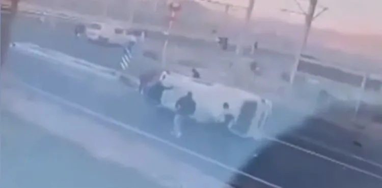 3 kişinin yaralandığı kazanın görüntüleri ortaya çıktı