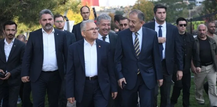 BAŞKAN BÜYÜKKILIÇ İLE BÜYÜKŞEHİR’DE “2023” BÖYLE GEÇTİ