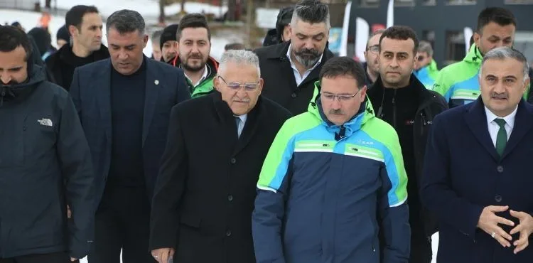 BAŞKAN BÜYÜKKILIÇ, “KAR FIRTINALARI” İLE ERCİYES’TE BULUŞTU