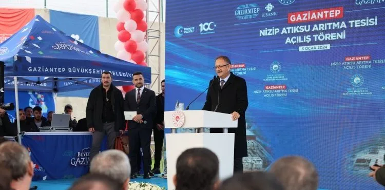 BAKAN MEHMET ÖZHASEKİ: “GAZİANTEP'E 20 BİNDEN FAZLA KONUT YAPIYORUZ”