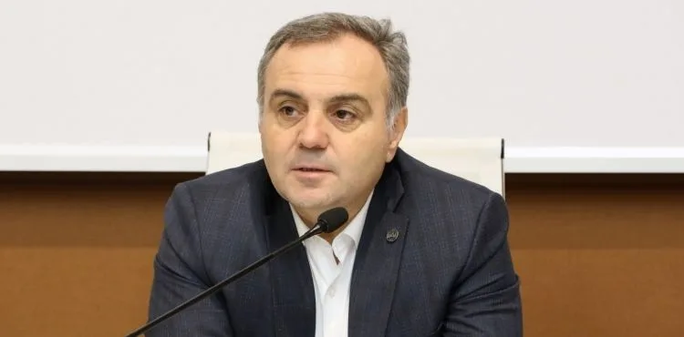 ektör Prof. Dr. Altun, Kayseri Gönüllü Kültür Kuruluşlarının Üyeleri ile Bir Araya Geldi